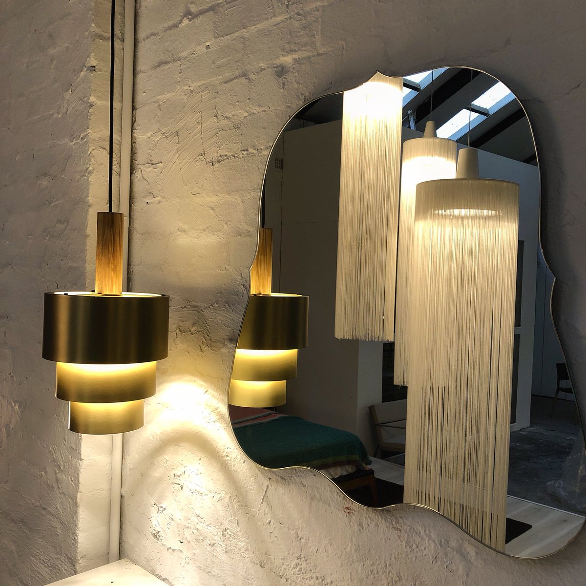 AJAR_design's tweet photo. Reflections and luminosity. Our new showroom presents new views on some of our favourite pieces. Swing pendants, Reflections pendant, Showtime Mirror. #designwithajar #jaimehayon #garciacumini #nicolanerboni #bdbarcelona #fambuena #collingwood #mirror #interiordesign #light https://t.co/8nOOH6LIyh