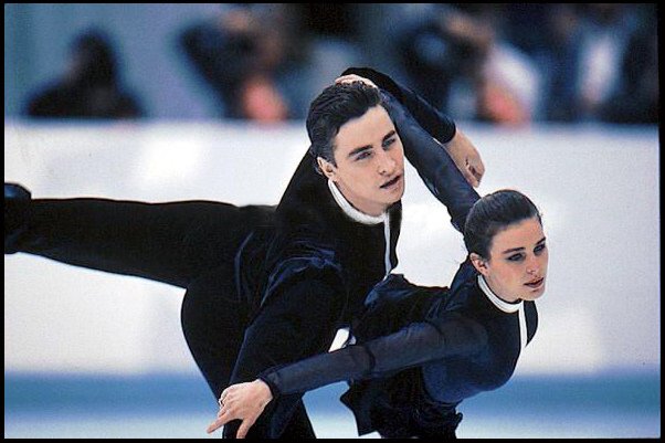 Екатерина гордеева олимпиада 1988. Екатерина гордеева фигуристка и сергей гриньков. Гордеева гриньков олимпиада 1988. Сергей гриньков фигурист. Екатерина гордеева и сергей гриньков похороны.