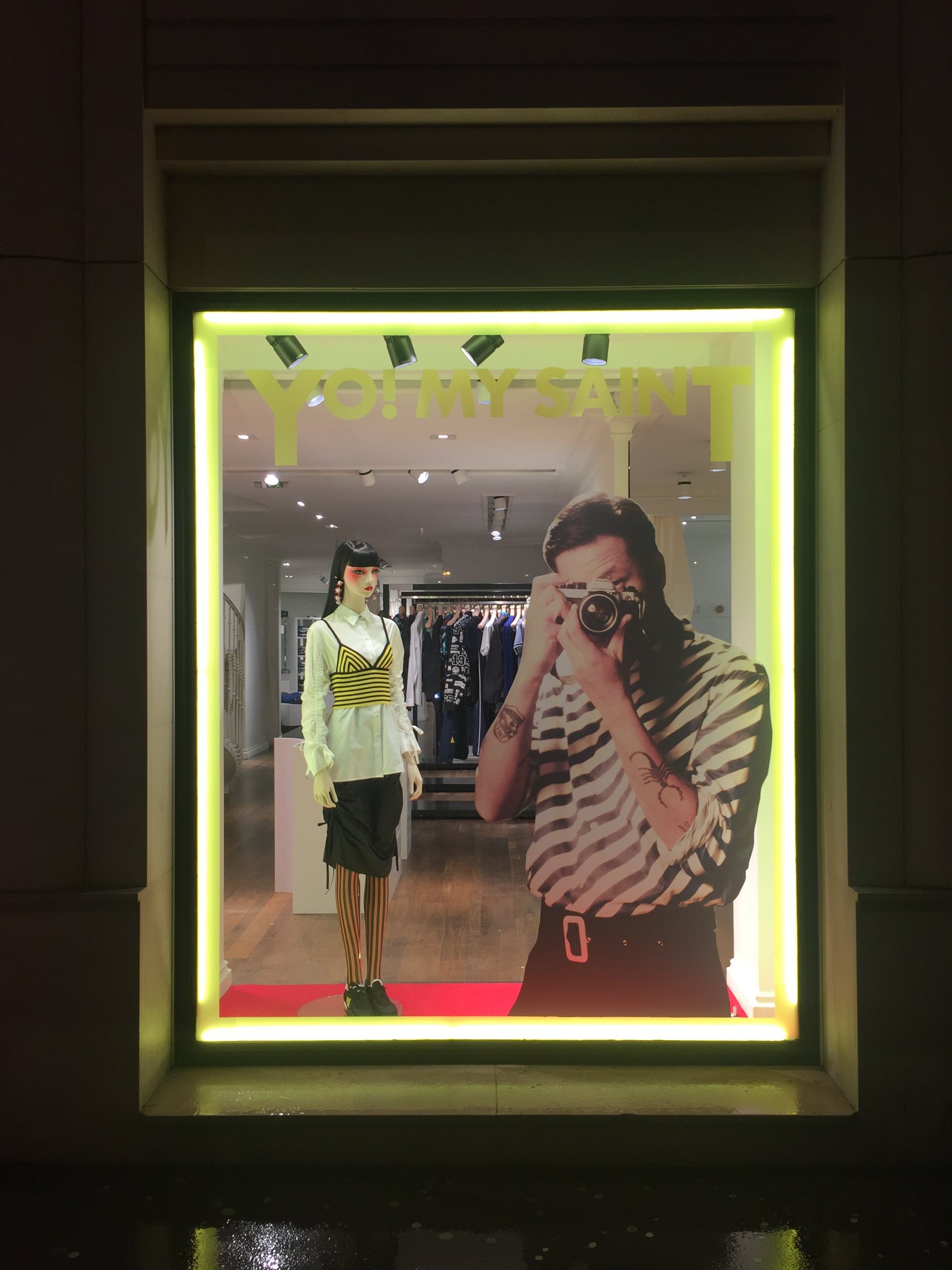 WINDOW FRANCE on Twitter "Proud to have our mannequins from the VOGUE