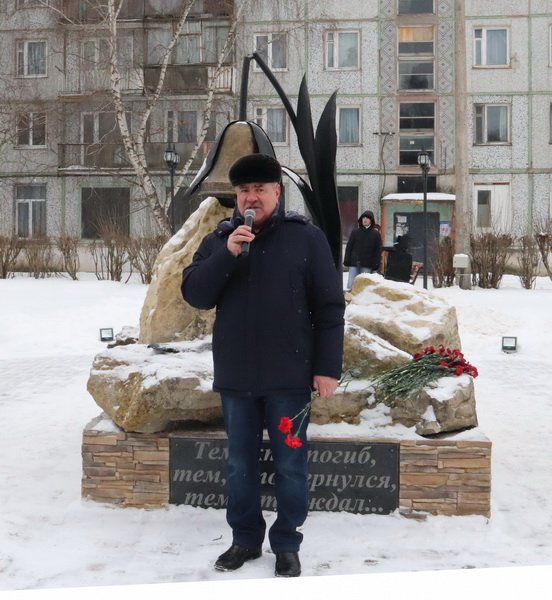 <a href="/Tularegion71/">Правительство ТО</a> С приветственным словом к собравшимся обратился руководитель Плавского отделения ВООВ "Боевое братство" Владимир Иванович Борисов