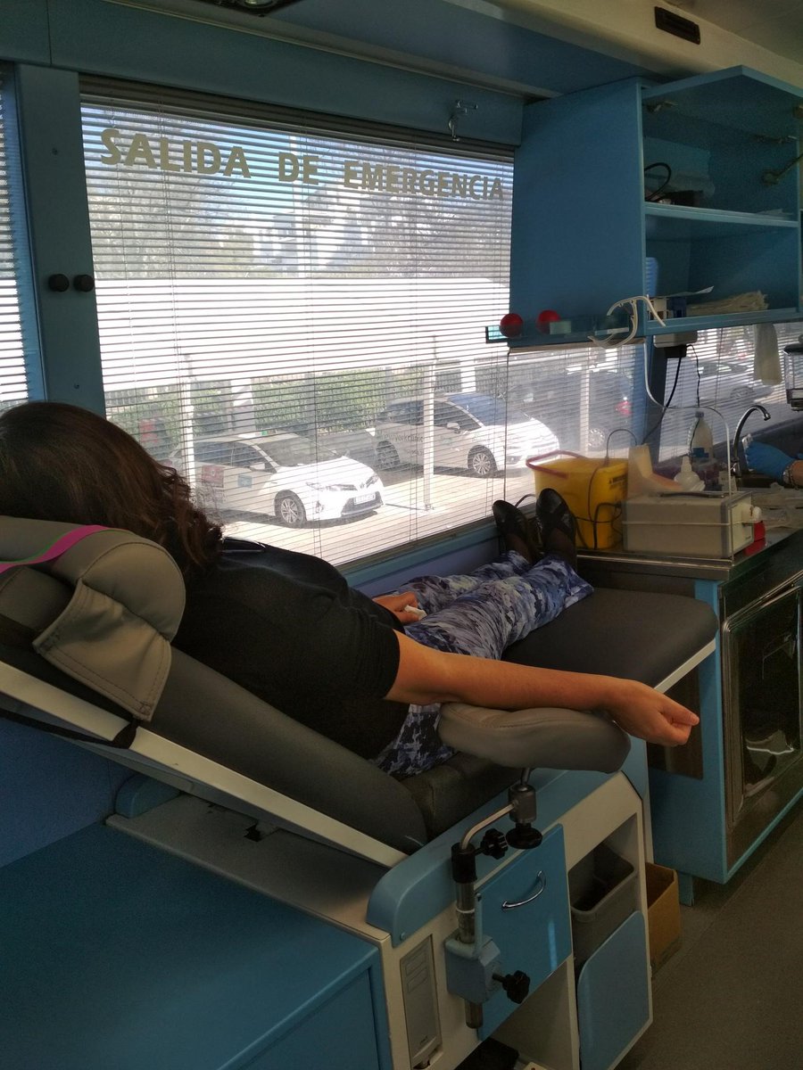 AndreaVDRI's tweet photo. Yesterday, coinciding with Valentine's day, we celebrated the Blood Donation campaign , we would like to thank each and every blood donor. Your donations made a big difference in the lives of many patients! #blooddonation #volunteering #ValentinesDay #Valentines2018 #DonaSangre https://t.co/5jGhURNlmr