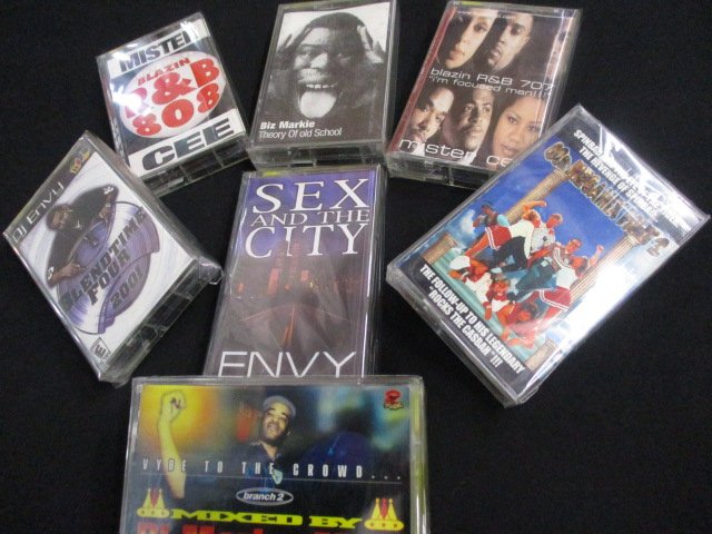 diskunion_SCMS's tweet photo. 2/15(木)中古MIX-TAPE入荷情報!!!
久しぶりにまとまって入荷!!!
人気の海外モノから国内DJ名作など一挙70本以上出品いたしました!!!
この機会にぜひお見逃しなくっ!!!
https://t.co/UZxpAnPU2A #DU渋谷 https://t.co/u4DumJsHd9
