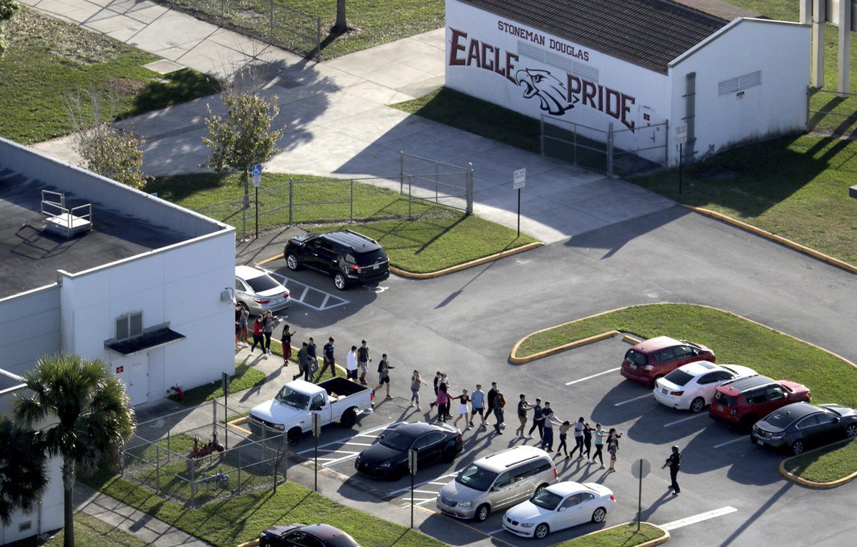 At least 17 dead in 'horrific' Florida high school shooting: bit.ly/2o7ixg4 https://t.co/Z2ZYdL26Ue