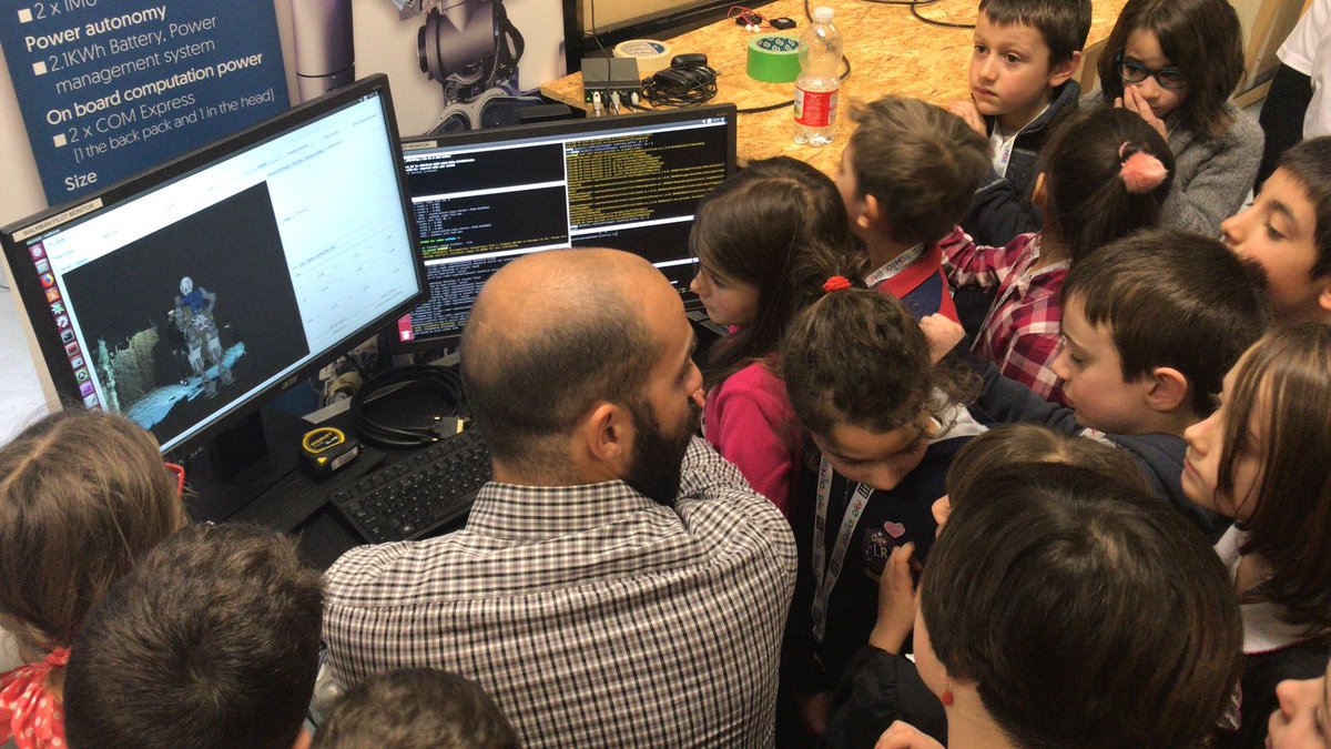 IITalk's tweet image. In diretta dai nostri lab, oggi c&apos;è lo #SCHOOLDAY! 

In questo istante sono accompagnati dai nostri ricercatori Luca MaDela Muratore e Enrico Mingo Hoffman per andare a trovare @WalkmanRobot!