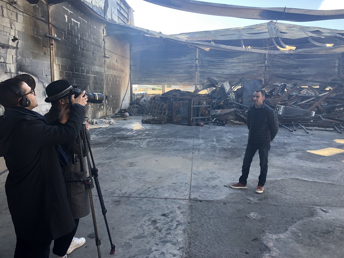 RodriguezleoRTR's tweet photo. Silence on tourne ;) ...tournage du clip « Histoire d assuré » avec notre client Entreprise Partenaire Mediester... #axaentreprise #clipaxaentreprise #sinistregrave #roledelagent # agenceaxaRTR @JulienSteimer @ThomasLesage https://t.co/9SH2MlPYnw