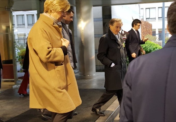 Προβολή εικόνας στο Twitter