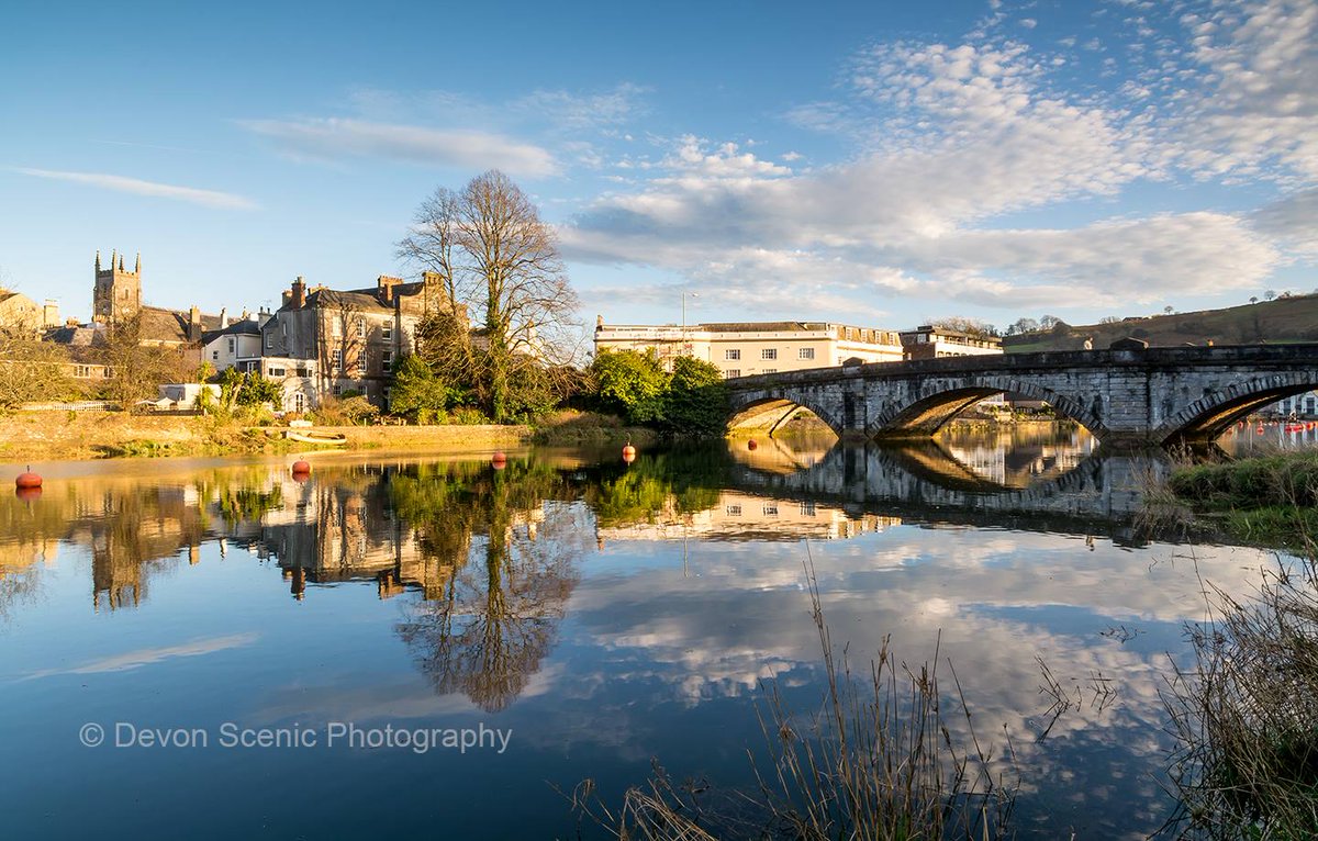 Lincombe Hall Hotel (@lincombe_hall) on Twitter photo The sun is shining today - and spring is just around the corner. What a great time of year to visit Devon! It truly is beautiful! But we may be a bit biased 😀
☀️☀️☀️☀️☀️☀️☀️☀️☀️☀️ The sun is shining today - and spring is just around the corner. What a great time of year to visit Devon! It truly is beautiful! But we may be a bit biased 😀
☀️☀️☀️☀️☀️☀️☀️☀️☀️☀️