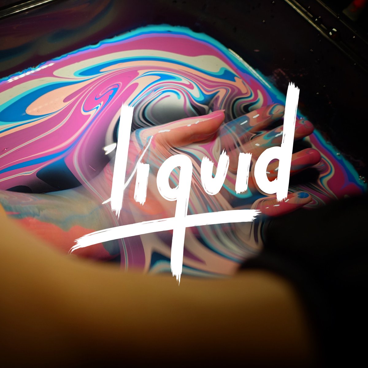 LiquidState_co's tweet photo. Feel the beat. Feel Liquid. #liquidlaunch2018 #partypics #hongkong #liquidstate https://t.co/BGqqP7HRQR