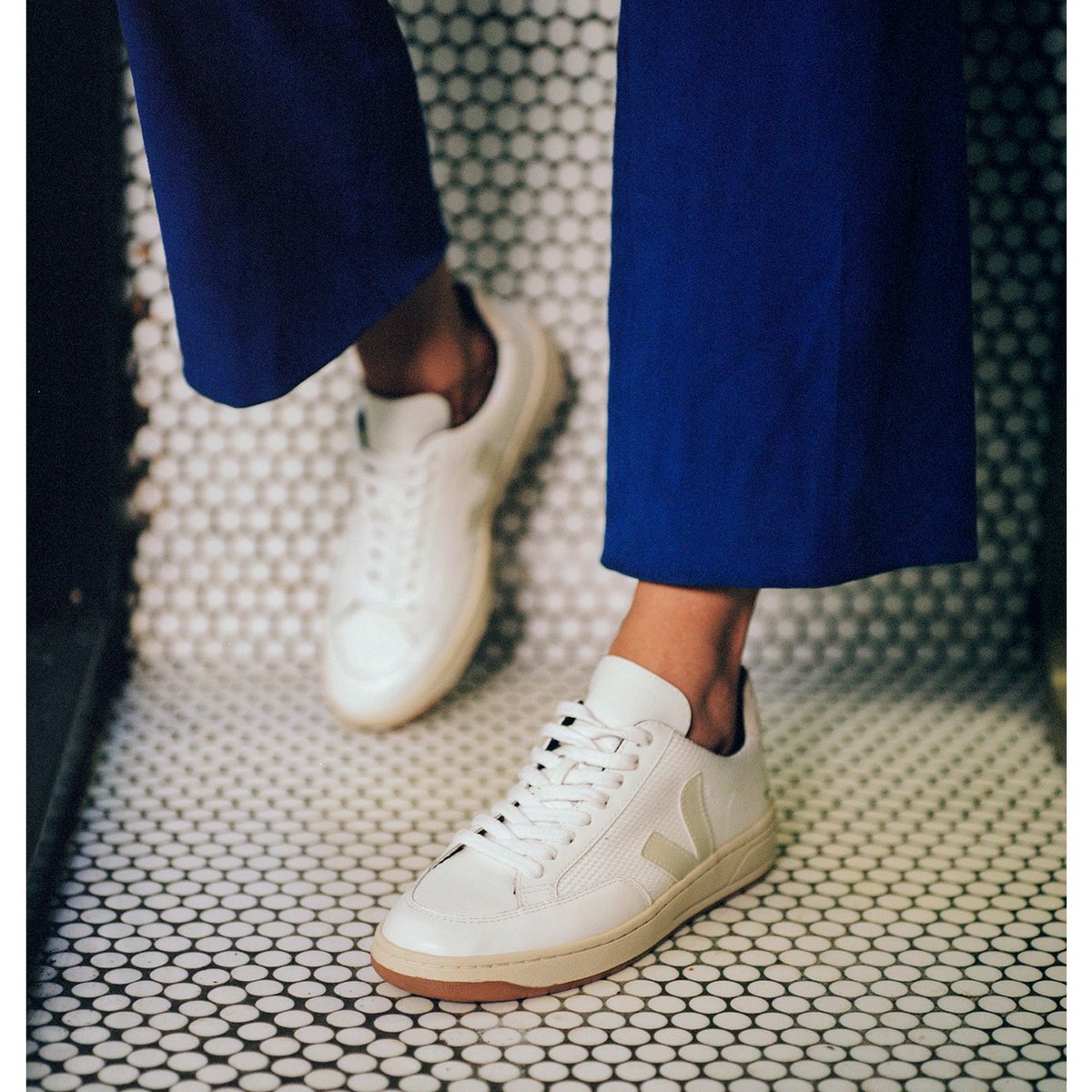 veja v12 white pierre