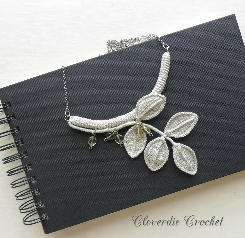 tania28093268's tweet photo. Check out this crochet necklace at https://t.co/ft0Y57S7Kf https://t.co/vEh8o2SoY5