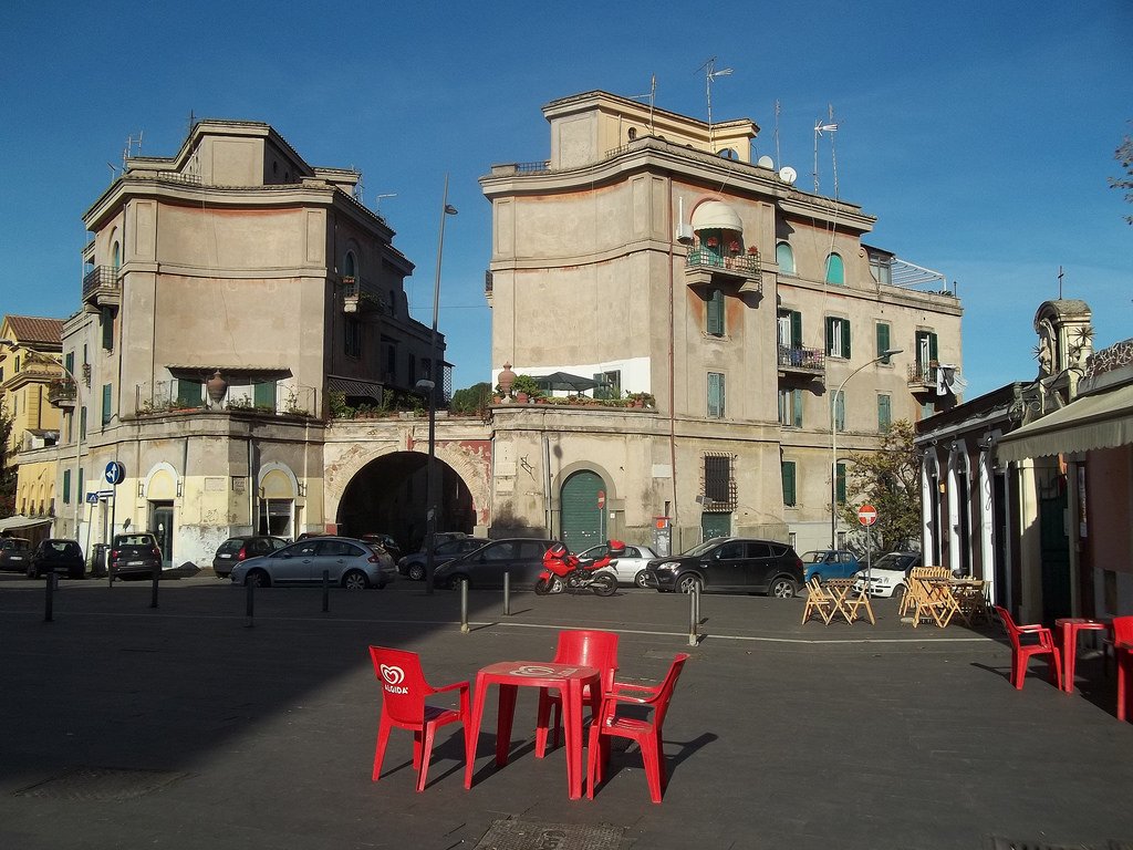 Buon compleanno #Garbatella! Il quartiere di #Roma festeggia 98 anni in cui ha mantenuto intatte la sua #architettura e la sua identità popolare e lo fa con dieci giorni di #eventi gratuiti! #cinema #arte #musica e messaggi di #pace in un ricco #programma: goo.gl/xVeQ11