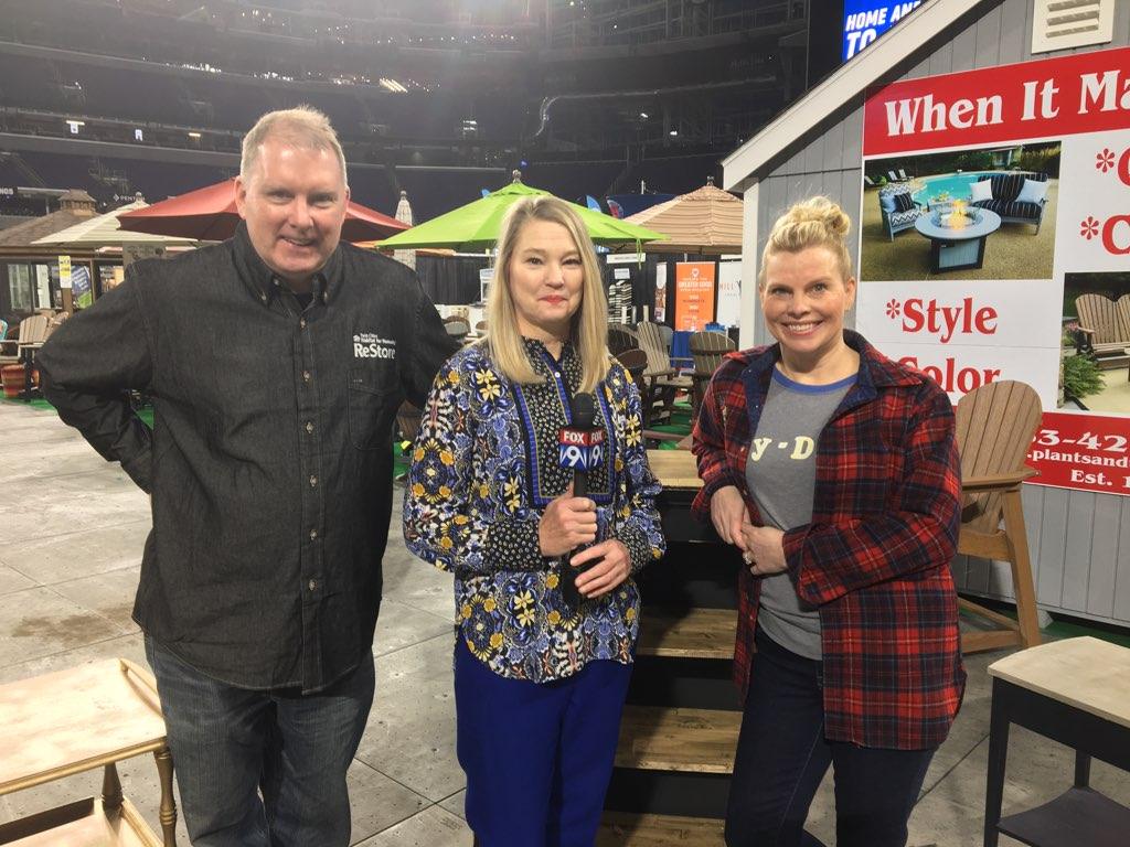 HomeShowMPLS's tweet image. The #Minneapolis Home + Remodeling Show opens tomorrow, but we let @FOX9's @MAFox9 stop by the @usbankstadium for a #sneakpeek!