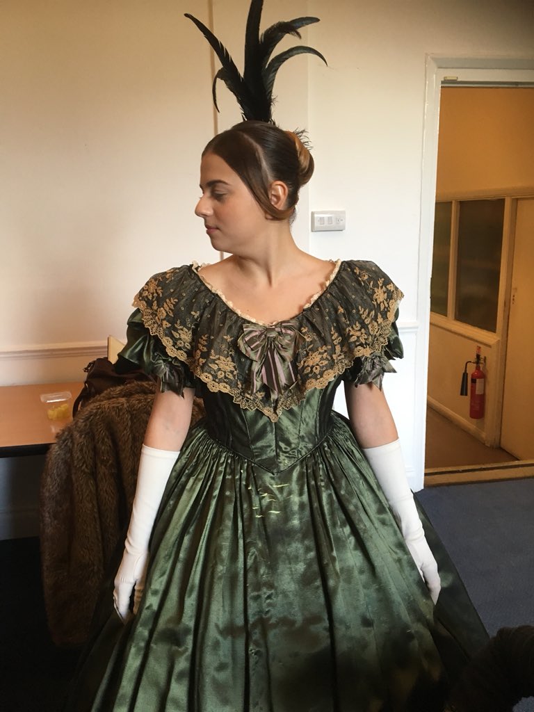LucyPalmerDance's tweet photo. Shooting dance and fashion collaboration with @ChocolateFilms @Gunnersbury1, Dance and Specialist make up students from @WestThames today! Epic stuff https://t.co/g7OjVgHa61