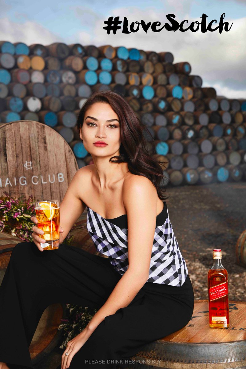 Australian Model <a href="/ShaninaMShaik/">.</a> joined the #LoveScotch movement to celebrate #InternationalScotchDay. #JoinTheCelebration