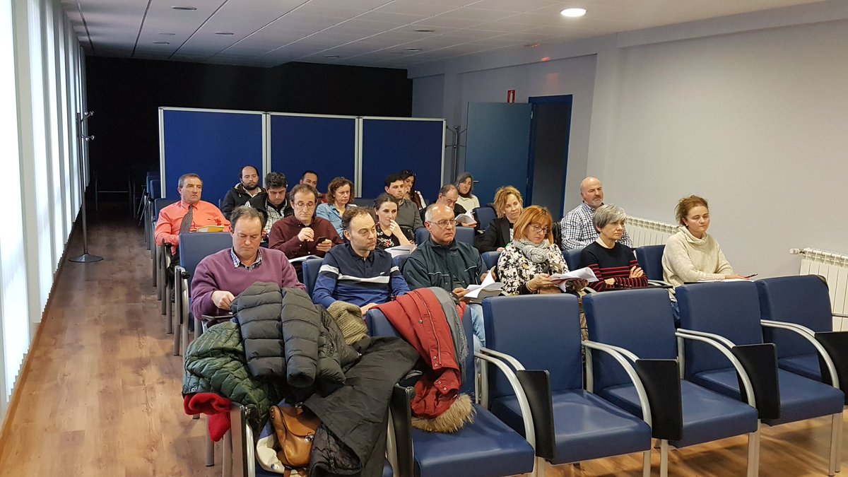 CEDERmerindades's tweet photo. Hoy les hemos preguntado a los Ayuntamientos de las #Merindades si apuestan por una oferta cultural y de ocio estable en nuestra comarca, fuera de las fechas estivales. Y nos han dicho q si. Así que a por #EVENTU-M con el Proyecto Aldaba.
#Cultura y #Ocio en el #MedioRural. https://t.co/fAGpACClky