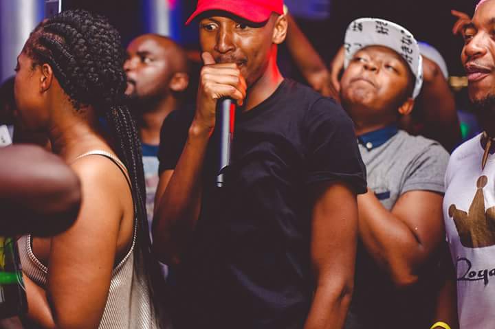 NehemiahTjatji's tweet photo. Lets book an MC/Host part 3. Music events in the craft always hosting @mr_salz_sa events. I am versatile is key. Bookings at nehemiahtjatji@gmail.com #bookanMc #livetoinspire https://t.co/IAtcpZgbPV