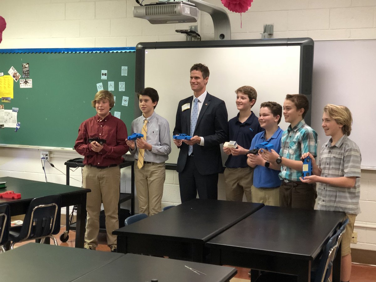 TROJNAR143's tweet photo. Beach Ford Presentation in support of Operation Smile was a success!  #Mirror-cle Car is going places!  @OSStudPro @PAMSPrincipal @operationsmile https://t.co/8sS0ApkDEs