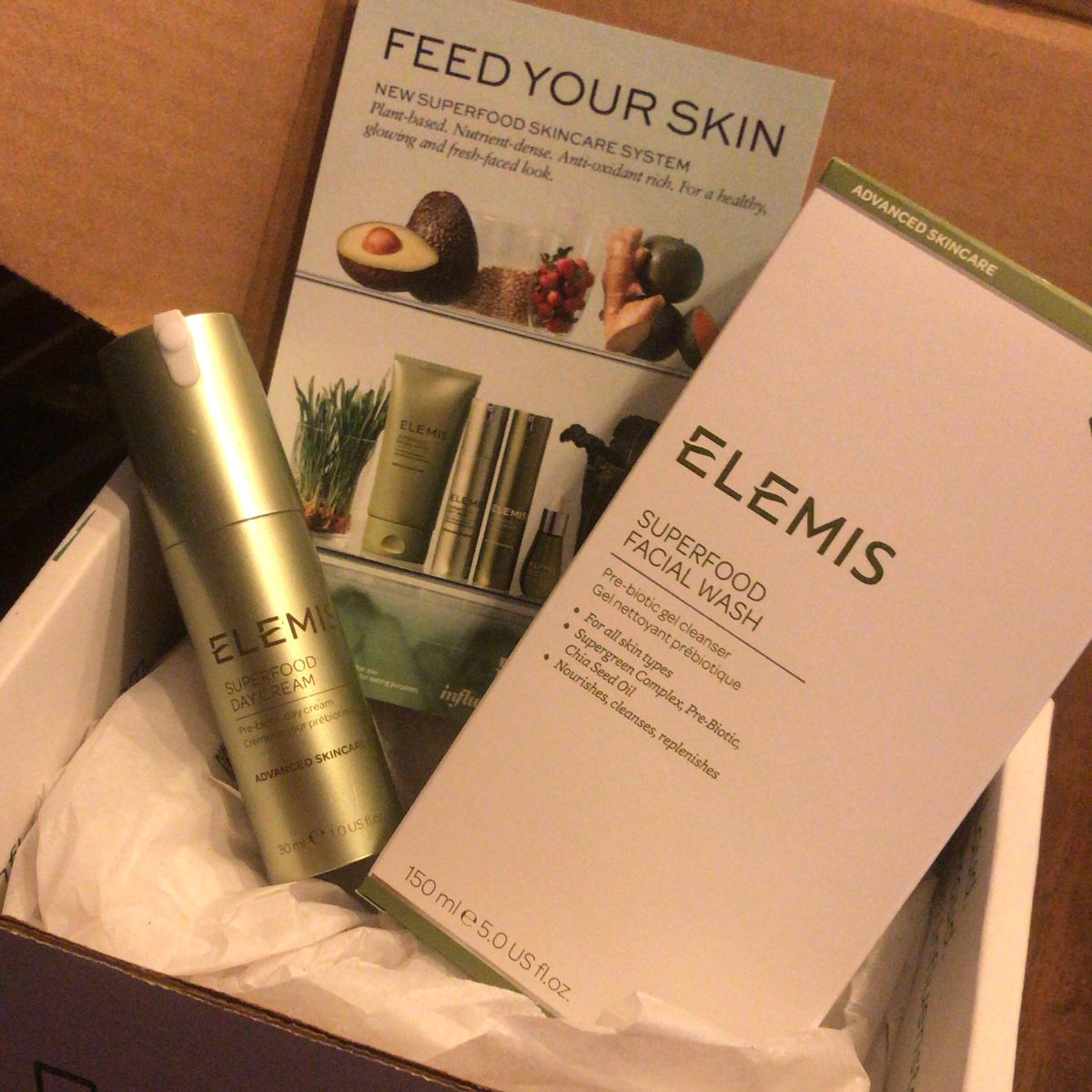 RinaKatieBug's tweet photo. Received my new @elemis Superfood system from @influenster . I have really enjoyed this system so far. It smells pretty awesome lol We will see what I think after a full month!! @elemis @influenster #feedyourskin #elemisxinfluenster #complimentary #contest https://t.co/LN6vKTwN62