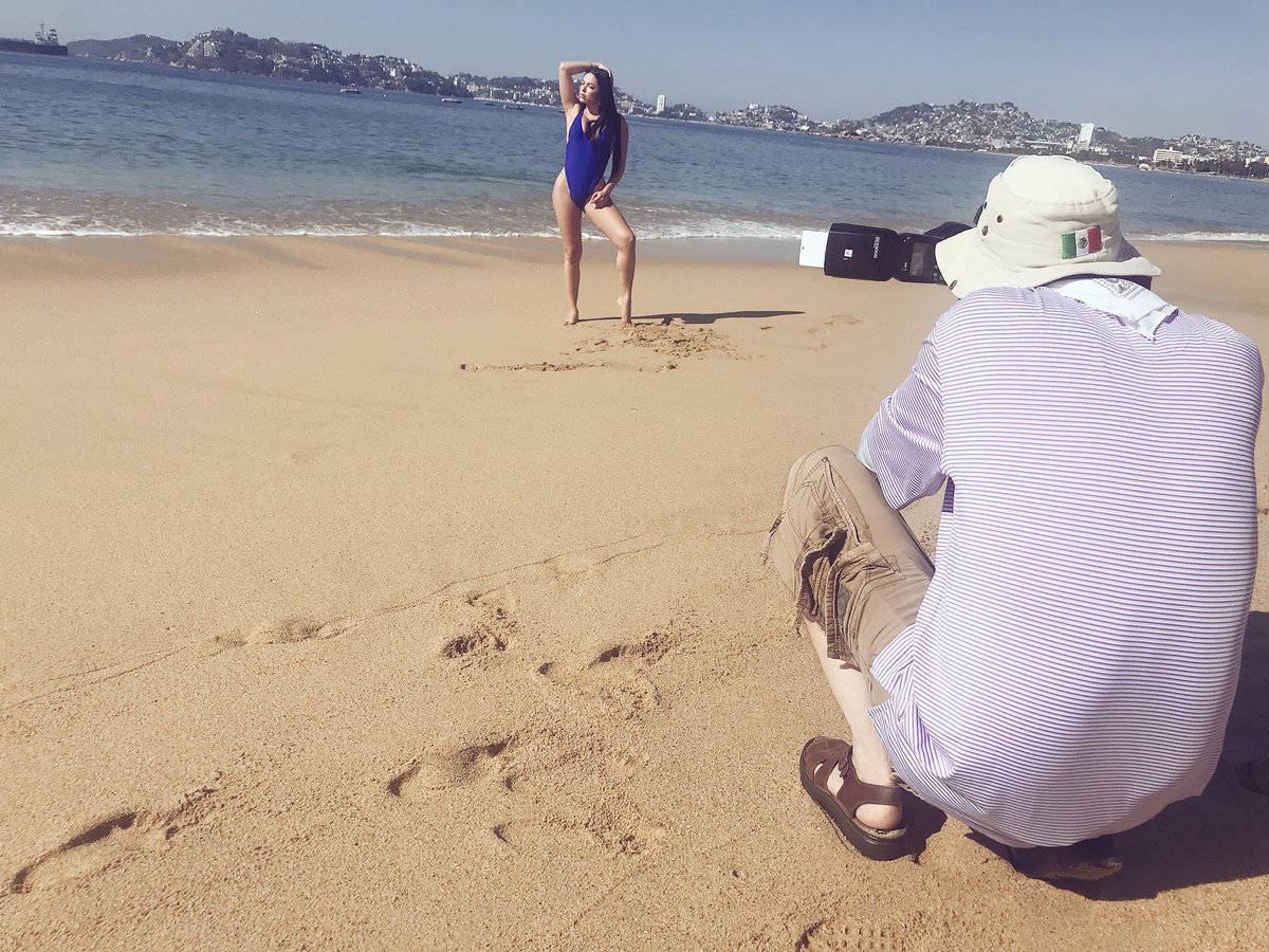 pbmxlatam's tweet photo. ¡En shooting en el bello puerto de @Acapulco! Gracias #SupAca por las facilidades. https://t.co/KnOq0q236b
