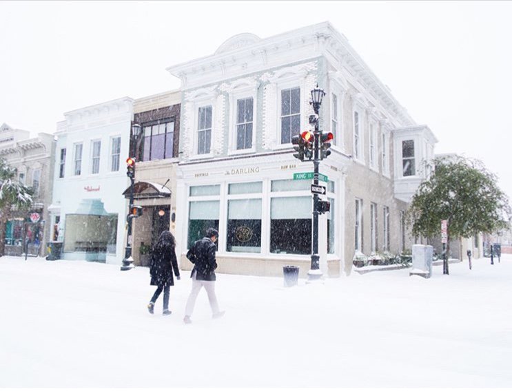 #tbt to snow in #charleston. Bring back the warm weather! #charlestonsnow2018 #rawbar #downtowncharleston #darlingoysterbar