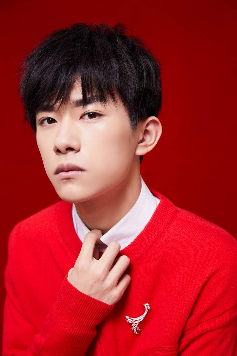 HanaYang12's tweet photo. Em bé năm mới nhất định phải vui vẻ nha, cao khảo thuận lợi, an nhiên trưởng thành, mãi cùng e bầu bạn
Happy new year https://t.co/e8dfZawbrj