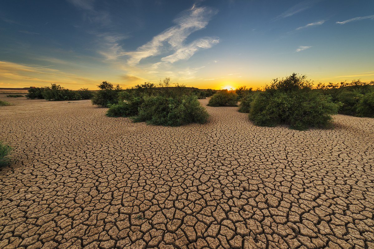 UNFCCC's tweet photo. World needs to prepare for extreme weather even if #ParisAgreement goals are met, say @Stanford scientists https://t.co/8s14DyKWGk @UN and groups such as @InsuResilience are working to provide insurance for the most vulnerable https://t.co/b2REpJcu38