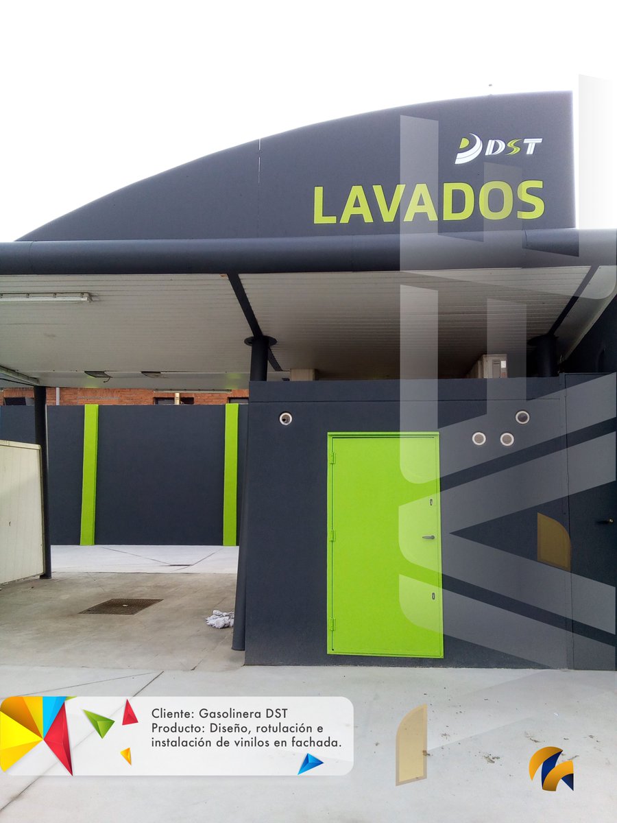 vafepublicidad's tweet photo. Parte de nuestros trabajos, incluye el diseño, rotulación e instalación para la nueva estación de servicio Valcarce en #Valladolid. Síguenos y conoce más de la amplia gama de productos y servicios que tenemos para tu negocio. #Devtoo #rotulación #impresióndigital https://t.co/0aZWPddP3Z