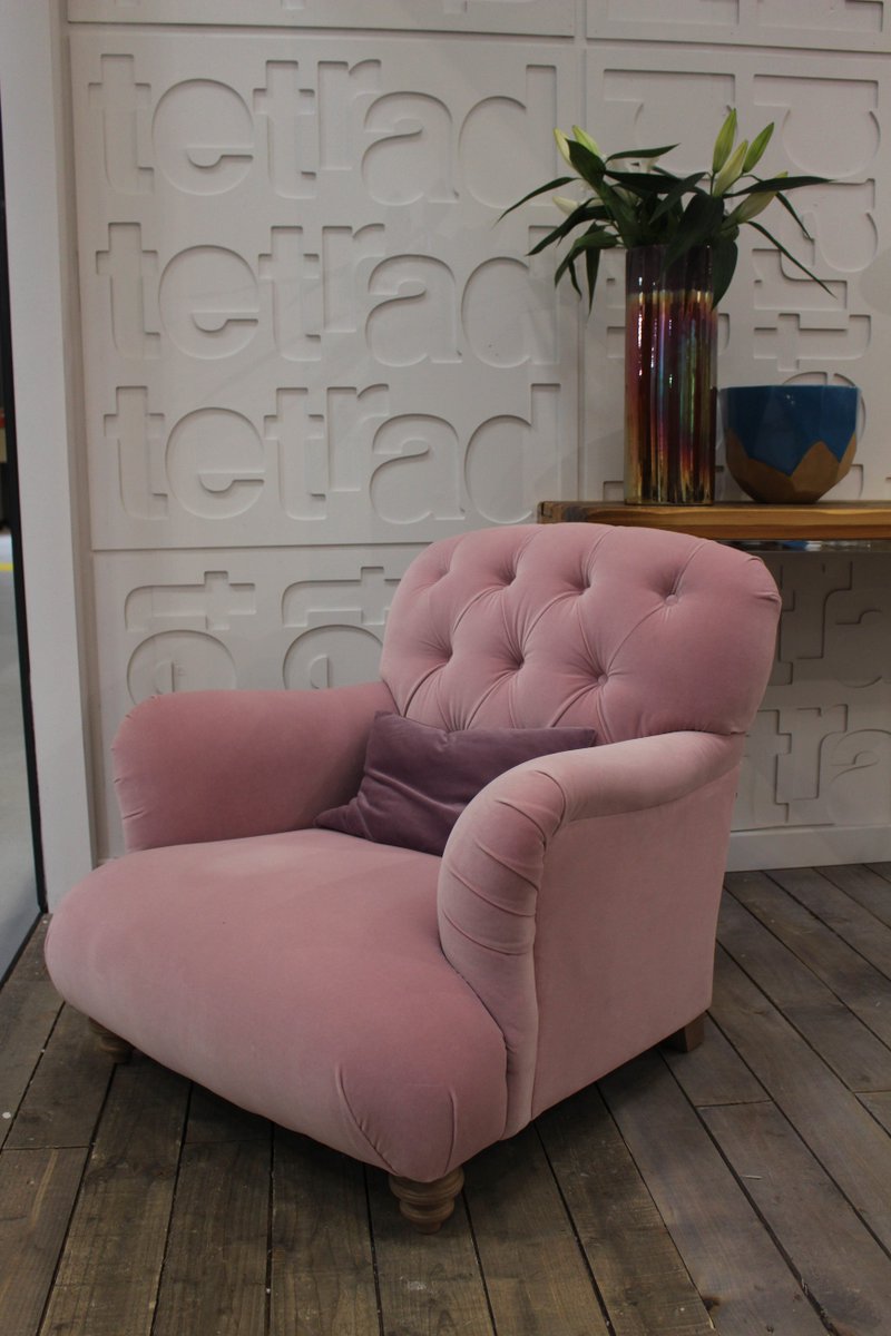 tetradsofas's tweet photo. Classic meet contemporary! Our FF Collection on display at this year's January Furniture Show.
https://t.co/JQ5jqt7s3r #Tetrad #FFcollection https://t.co/w79LtnPdam