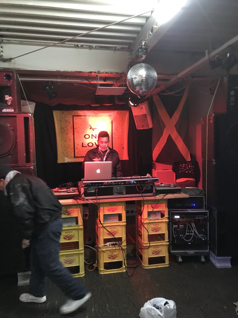 SUNNY_IRIE's tweet photo. 只今絶賛準備中◎
今週土曜は
"ONE LOVE"
〜真冬のSOUND SESSION〜
AT.NAKED SPACE

PRIVATE SIGN&amp;JAM MASSIVE&amp;甘風SOUNDで朝までやり上げます🔥
雪も溶けてきたし皆んなで遊びやしょう👍🏼是非！！

#NAKED_SPACE
#ONE_LOVE https://t.co/SzPENsKylc