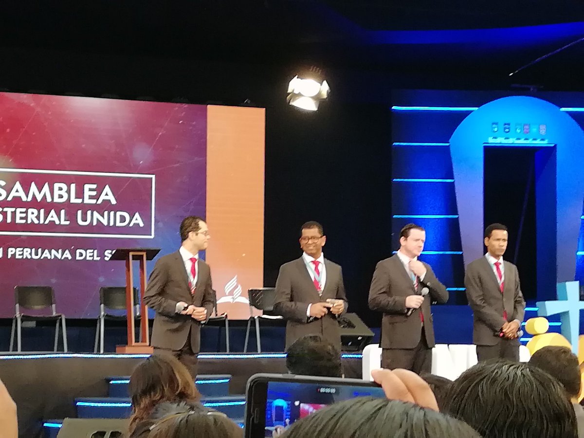 Apertura del 3er día de la #AsambleaUnidaUPS con alabanzas y adoración a nuestro Creador con los Arautos del Rey. #UPSur #MPCS
<a href="/TulaJavier/">Javier Tula</a> <a href="/RonalVG7/">Ronal Vasquez Guevar</a> <a href="/MarcialCarrasco/">Marcial Carrasco</a> <a href="/adventistasmpcs/">AdventistasMPCS</a> <a href="/pinedobarboza/">Alfonso Pinedo</a>