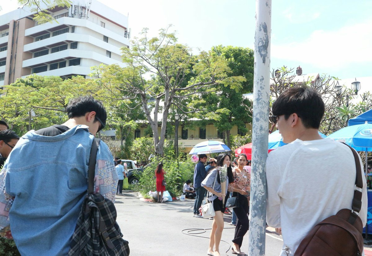 aomoaom13's tweet photo. กว่าจะรัก เท่าวันนี้ กว่าจะมีคนมาเข้าใจต้องใช้เวลา ใช่เพียงมองตากันเมื่อไร... 💞💞
#รัก 💞💞 #ภูริวัฒน์  #mphurinz #aorpitiwat 
.
.
.
.

ปล.มาเลทแต่อยากเล่นด้วย 😁😁😁 https://t.co/6At9Xot2RO