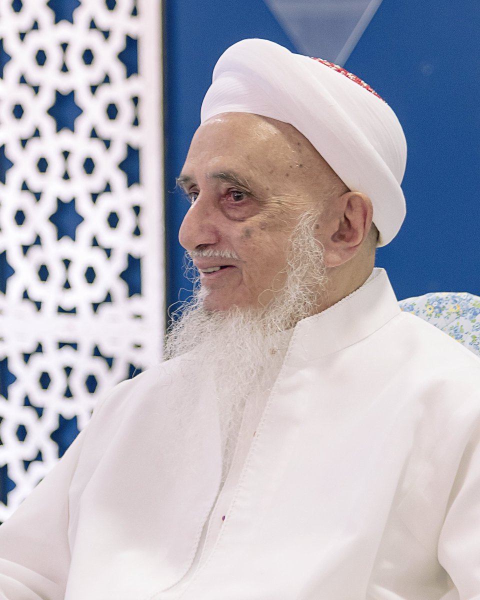 SBUT_Mumbai's tweet image. Our Vice Chairman, Shahzada Abbas bhaisaheb Fakhruddin passed away in Mumbai. An exemplary in the service of the community, he played an instrumental role in driving numerous social welfare programmes including the #BhendiBazaar upliftment project.