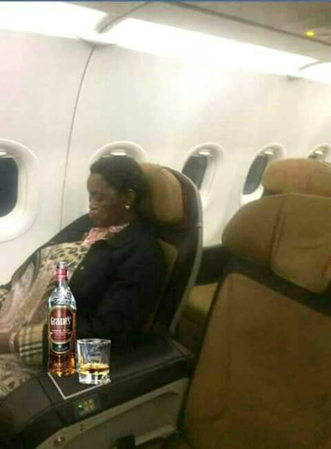 SamuelLouw3's tweet photo. @lesterkk On her way to Dubia! https://t.co/JytV5P2eXS