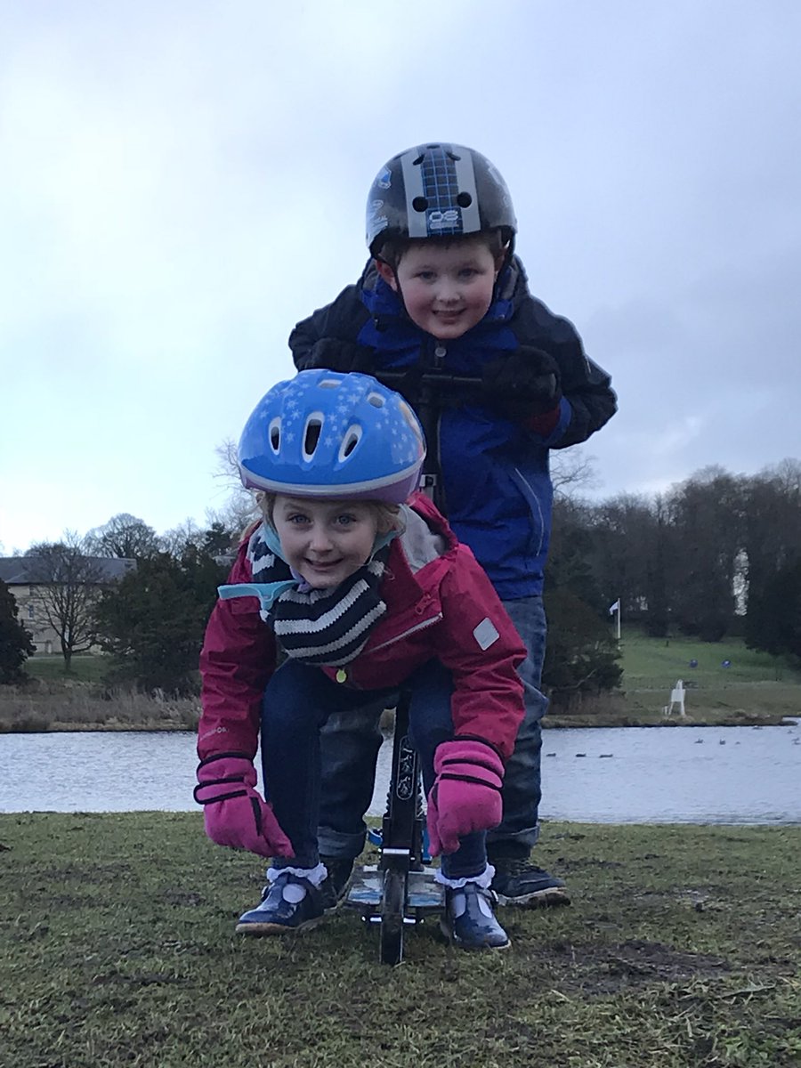 bow_anna's tweet photo. Annie and Freddie practising their bobsleigh technique on a scooter in the park! #WinterOlympics2018 #BeInspired  #TrainingForWinterOlympics2030 #Twins @BBCSport @clarebalding https://t.co/3xRcMtNQ7n
