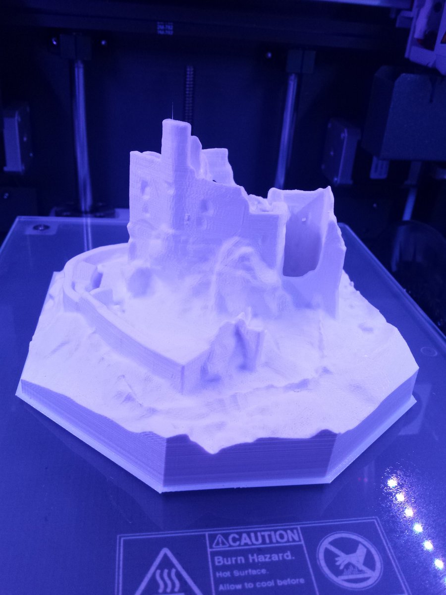 Openfil_'s tweet photo. Maybe You need a castle. 3d scan of the Polish castle. 

Made of #Fillamentum PLA Traffic white. https://t.co/ow1QI4epUI