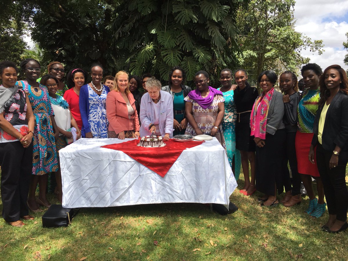 hellenoriaro's tweet photo. It was great listening to the challenges faced by young girls and offering inspiration to them, together with others. https://t.co/OZ6SZP3o4l