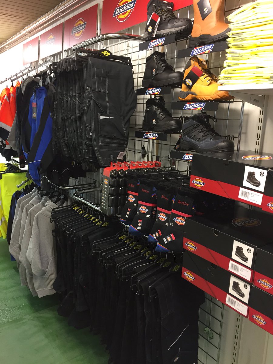 Andy_Law1963's tweet photo. #Dickies #workwear #safetyfootwear now in stock @WestBS_BRID #Bridlington #Bessingby call and see Neil & Kate @DickiesEurope @RobDickies @Paul_WDE @Chris_Dickies @carl_holder44 @SarahDickies @Matt_Tomo2290 @chelled74 @serialtrainer7 @Jack_Wde https://t.co/qtmpxh0cmV