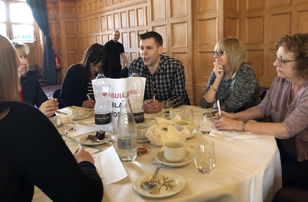 ChelleWilde's tweet photo. @GPFVSheffield Finding out about #econsultations with @BlakeFosterGPSM https://t.co/fSUUoWEFJx
