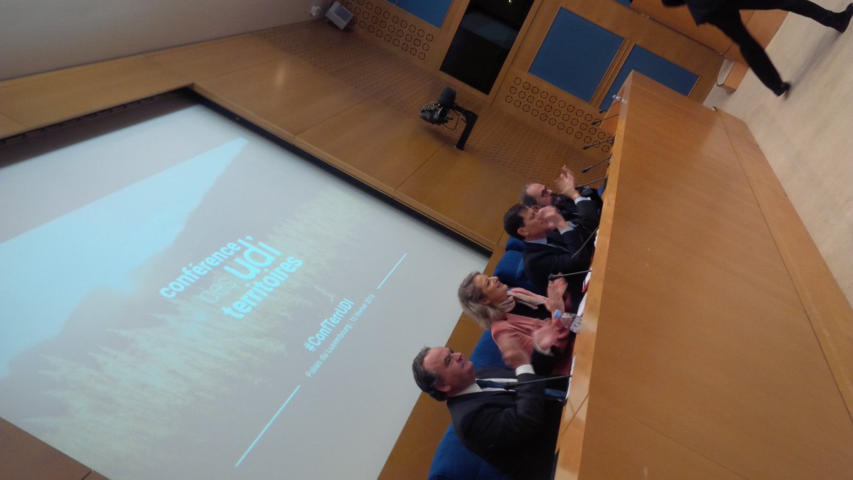 UDI_Nord's tweet photo. Au Sénat, la Conférence Territoriale de l'UDI #ConfTerrUDI se tient en présence de nos élus @valerieletard @OHenno @six_valerie @LEBASNicolas au colloque des élus centristes en présence de @JLBorloo https://t.co/f0Zbt1rJH3