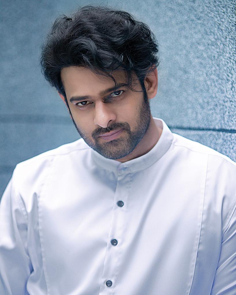 TrendsPrabhas's tweet photo. #Prabhas 👌 https://t.co/4rlZfEr9Vf