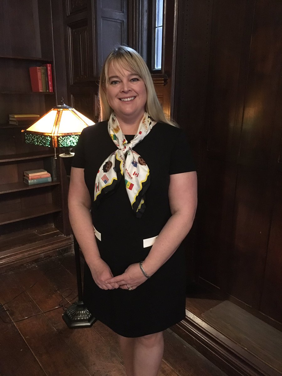 WSPNOnline's tweet photo. We here with @auctionchamp reneejones for our #soldout #Februaryprogram Special Event Boot Camp at the beautiful Mayslake Peabody Estate wish you were here! https://t.co/BuLrP6ExkW