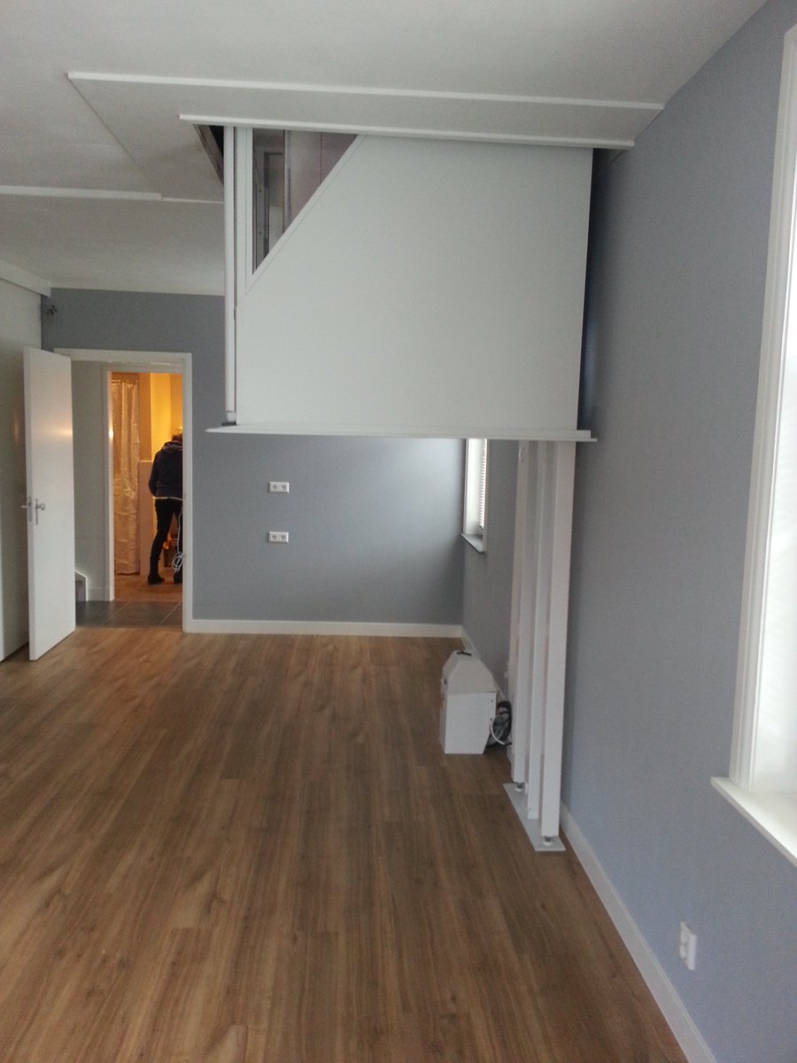 LIFTUSnl's tweet photo. In Leiden (Zuid-Holland) hebben we een prachtige Homelift VM51 geplaatst! Interesse? Neem contact op: https://t.co/08vLMcXjH3 https://t.co/Ajn5RIYOka
