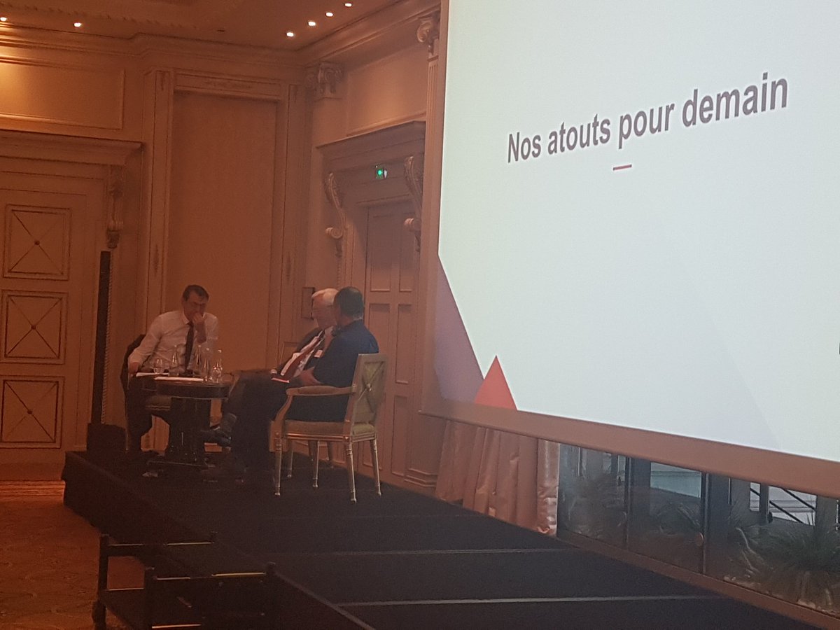 DiamartGroup's tweet photo. "On croit plus que jamais aux GSA. Même les grands pures-players ont besoin d'une présence physique !"
Didier Duhaupand
#retailproject2018 https://t.co/8G4jaq4mC4