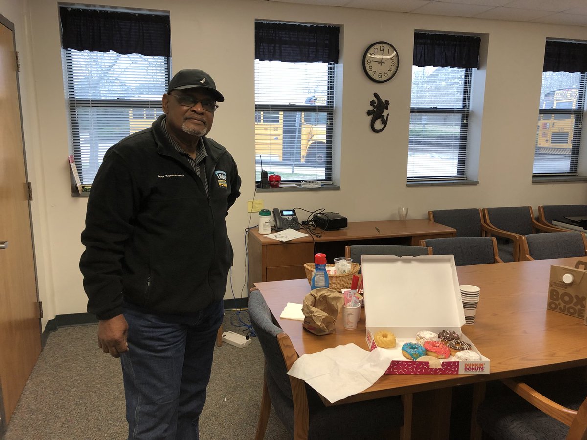 dillonsalem's tweet image. We love our bus drivers! 🚌 But missed taking pictures of them all 😫 here are just a couple of our wonderful drivers that ensure our kids get to and from school safely @WakeBus @ymca