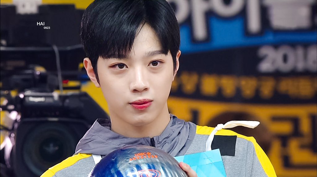 HitoriHAI's tweet photo. #라이관린 
https://t.co/j4nVq1XoT3
https://t.co/GeQVcGEiMf
https://t.co/Gparzn2I5k https://t.co/p13eHw4fjH