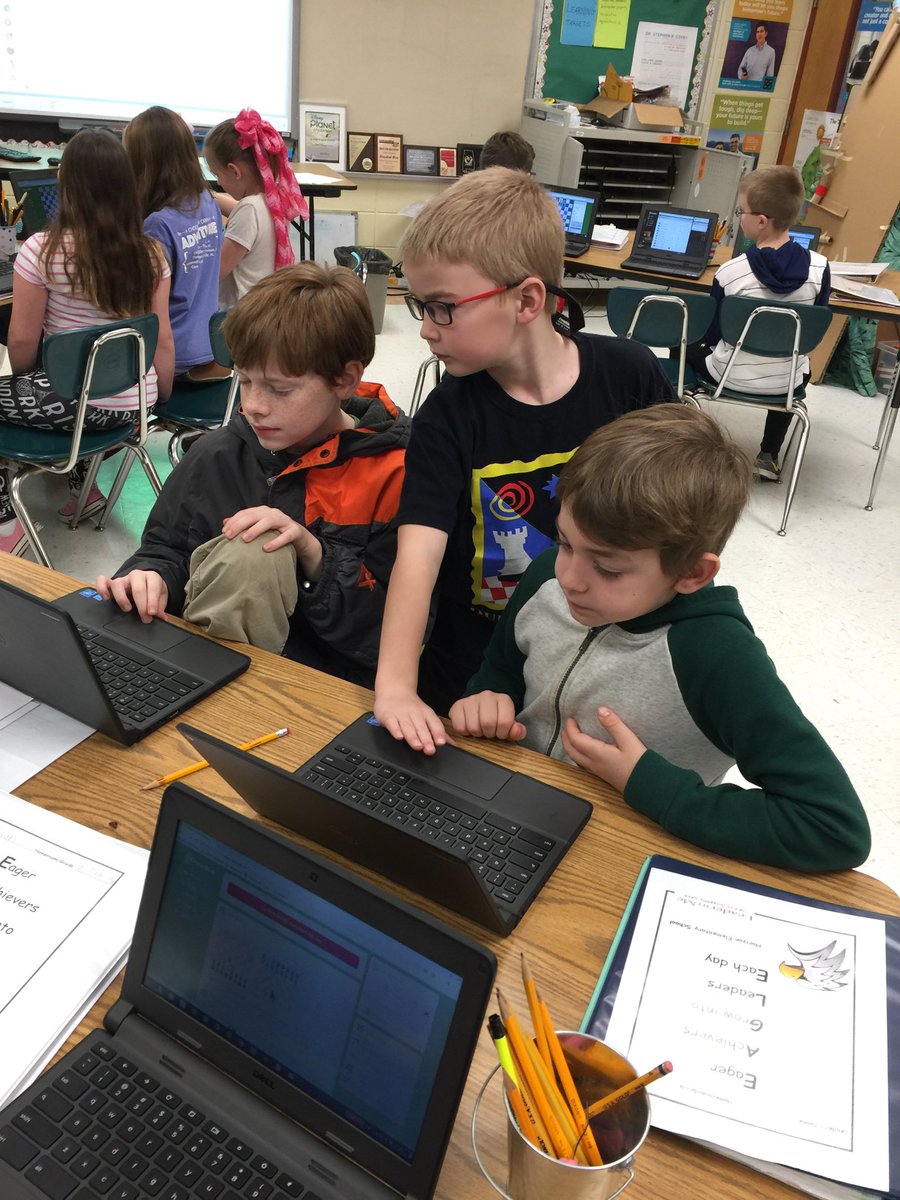 Getting tech support from a pro! #HourOfChess #MCSLearn