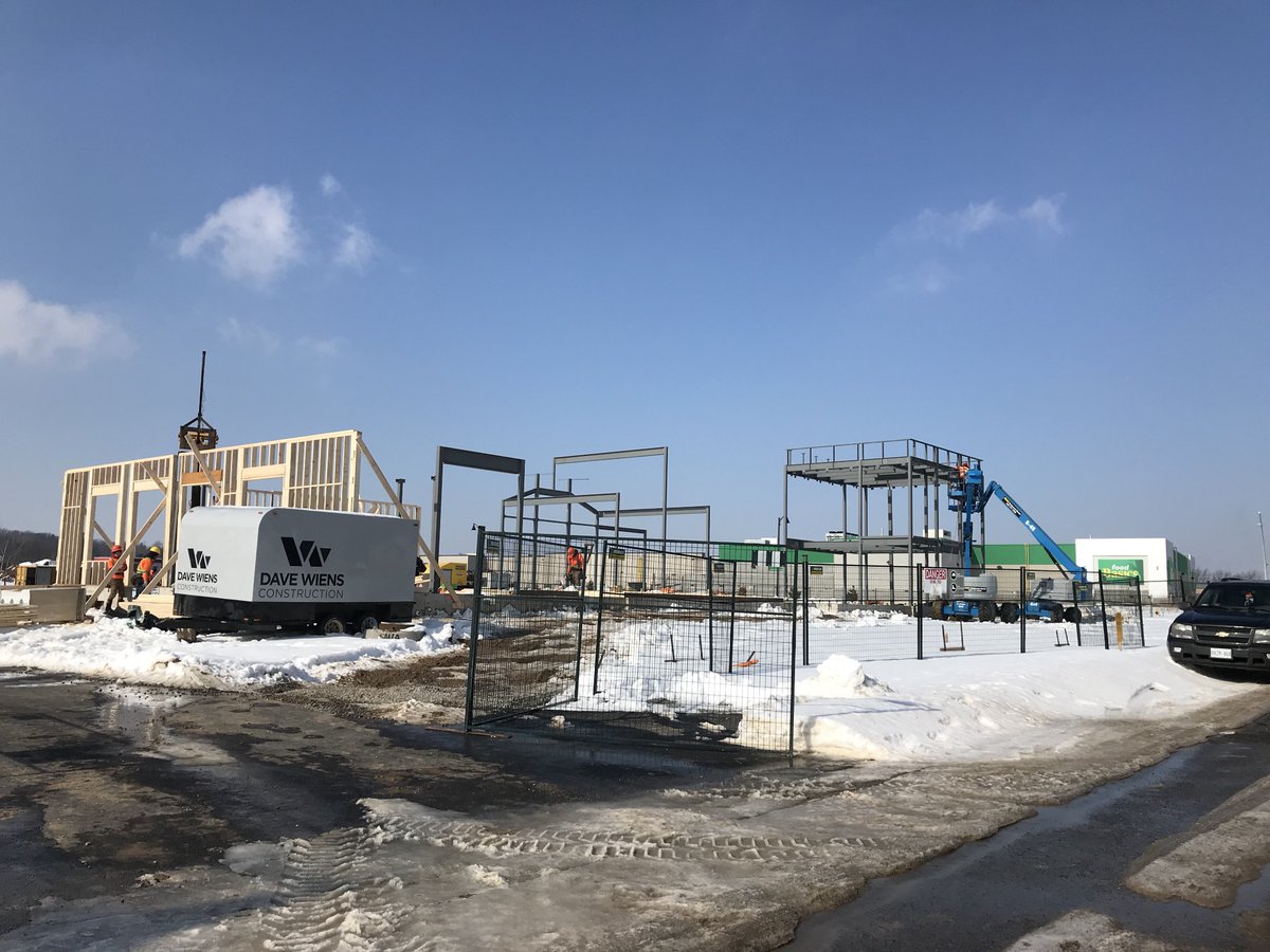 Dave_Augustyn's tweet photo. Very excited that structure for Wellspring Niagara’s new regional Cancer Support Centre going up this week on Wellspring Way in #Pelham! A new home is so needed so #Wellspring can better help families effected by cancer. @WellspringNiaga #ImprovingNiagara #cancer #Fonthill https://t.co/rLoGOrb5Bz