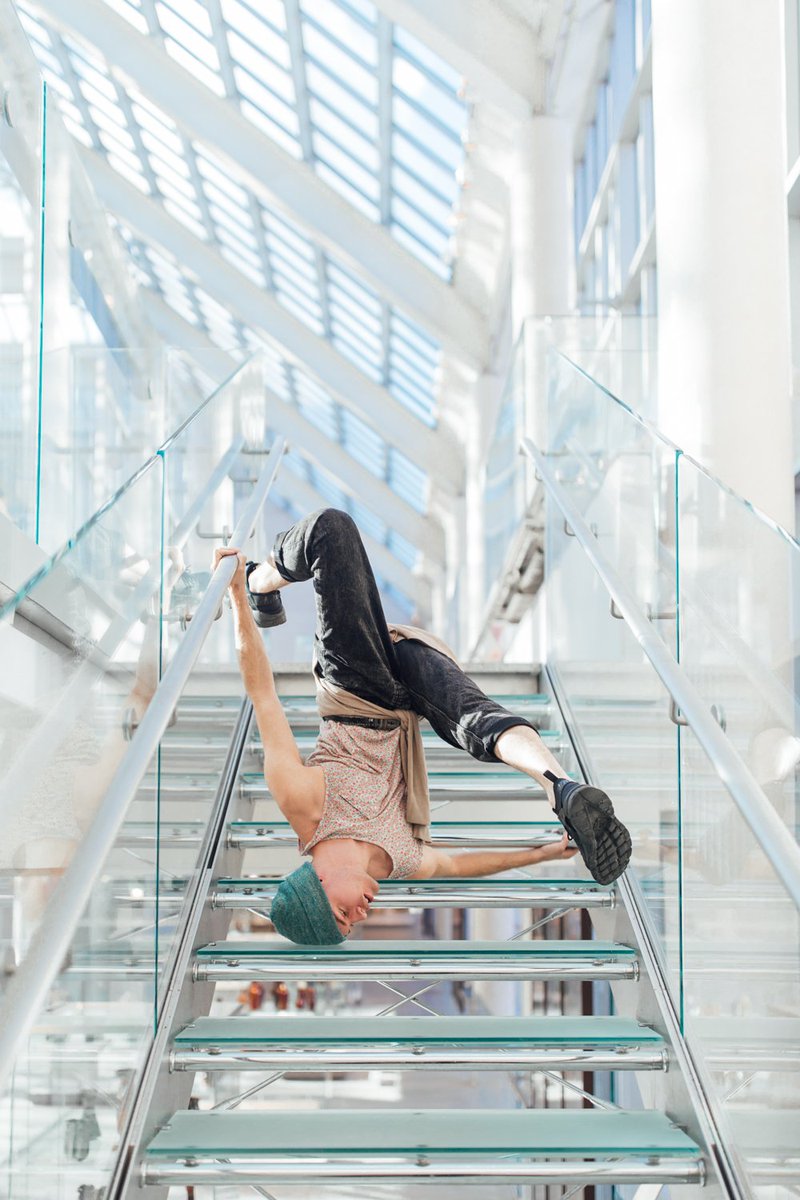 gallimdance's tweet photo. #TBT to our #CamerasandDancers photo shoot at @metmuseum with a few highlights by @Misshattan. #GALLIM #GALLIMdance #MillerattheMet #emptymet Design & styling by Jose Solis. #jacobjonasthecompany @streetdreamsnyc https://t.co/soH8jDr49s