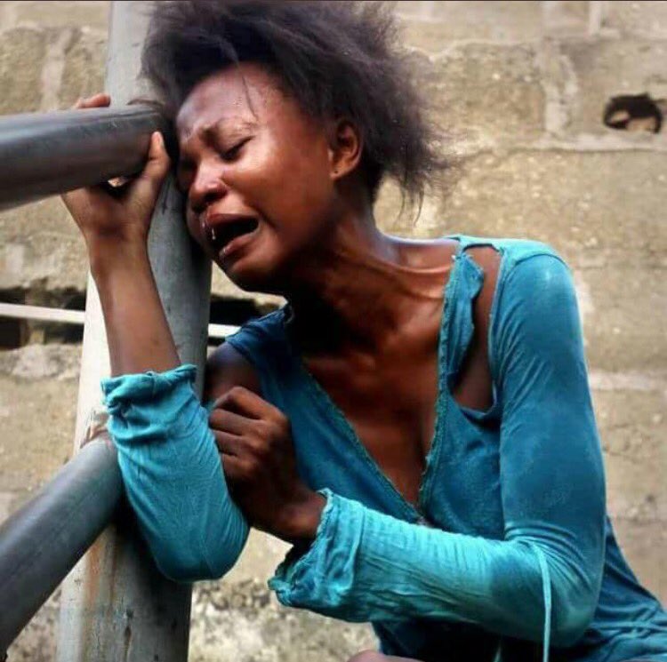 CallMeReelax's tweet photo. #YouGrewUpBlackIf 
When there's a storm and they make you switch off everything in the house and put blankets over mirrors https://t.co/uibixqGn0d