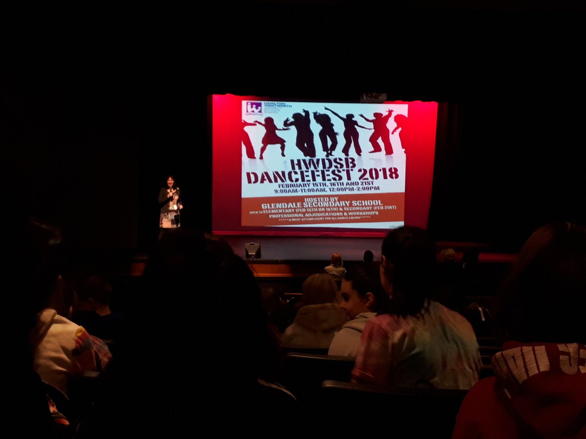 mdlvanduzen's tweet photo. Dancefest 2018 is ready to begin. #hwdsbdancefest #raylewisdance @PrincipalMoore https://t.co/yyRfl5El8z